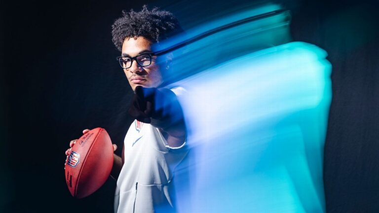 Will Oregon’s Kenyon Sadiq build on NFL draft momentum for TEs? Will Oregon's Kenyon Sadiq build on NFL draft momentum for TEs?