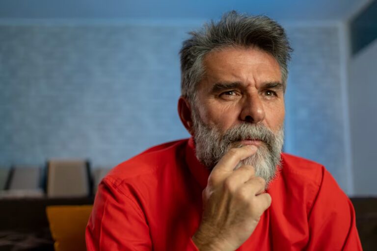 ‘It feels slimy’: My friend offered to be my adviser, but didn’t tell me he’s paid to push financial products. Can I trust him?