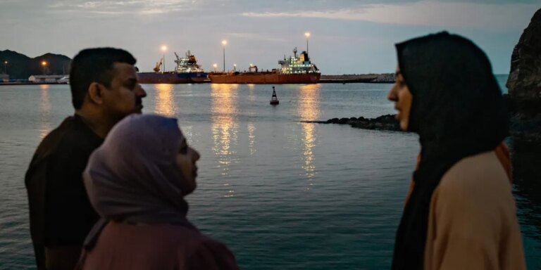 Controlling the Strait of Hormuz is the top priority in Iran and Trump may abandon it Controlling the Strait of Hormuz is the top priority in Iran and Trump may abandon it