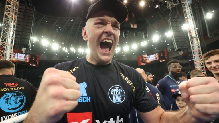 Fury, Joshua and Wilder are back, what’s next for the glamour division? Fury, Joshua and Wilder are back, what's next for the glamour division?