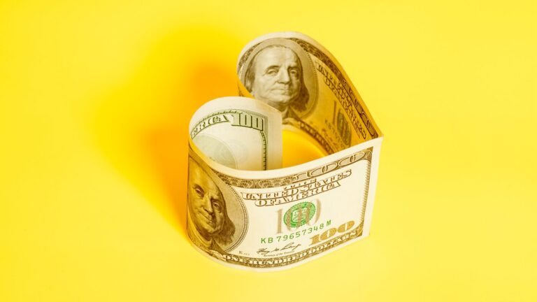 How to have brutally honest conversations about money with your partner : NPR