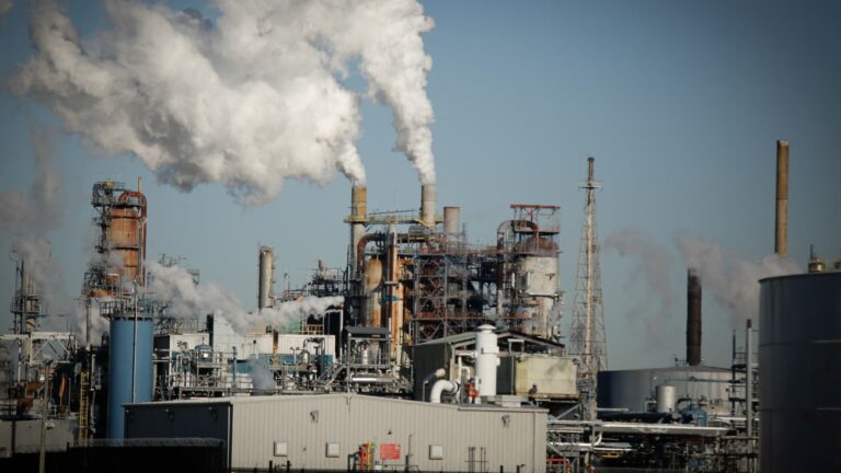 Oil prices below $100 in volatile trading after Trump war exit signal