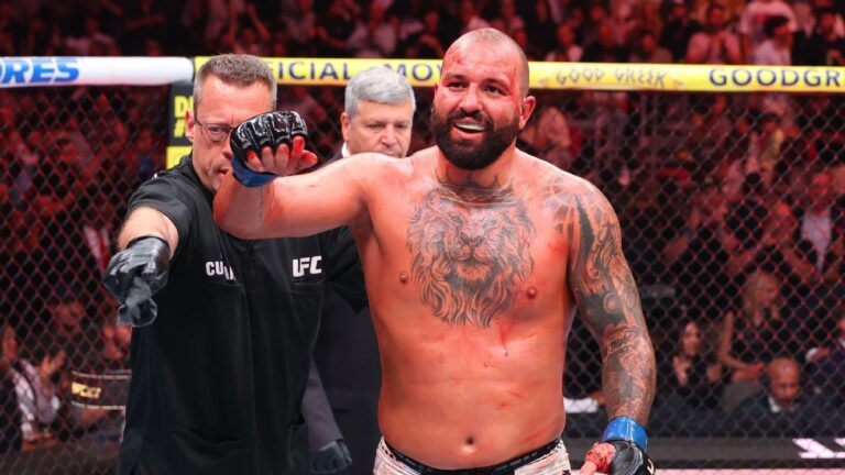 UFC 327 takeaways: Ulberg blew out his knee, but Procházka blew his title chance UFC 327 takeaways: Ulberg blew out his knee, but Procházka blew his title chance